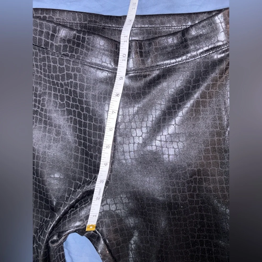 Express Snakeskin Pattern Leggings High Rise Size XS